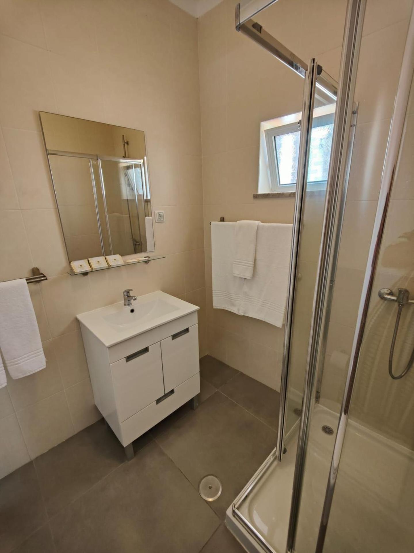Corkoon Boutique Studios & Apartments - Duna Parque Resorts & Hotels 빌라노바데밀폰테스 객실 사진